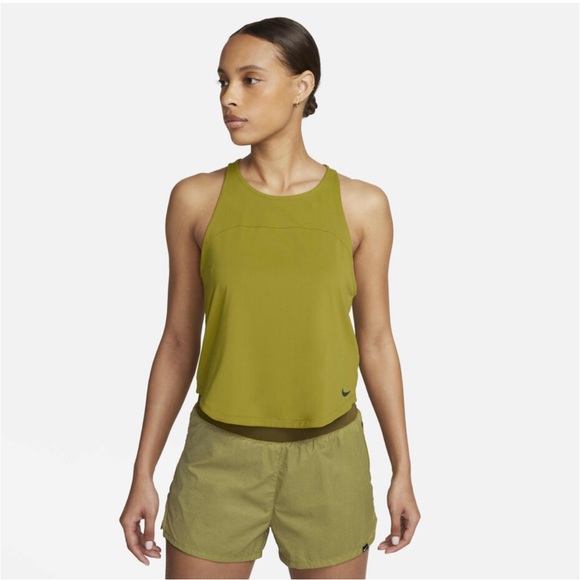 Nike Dri-FIT Run Division small - Picture 2 of 11